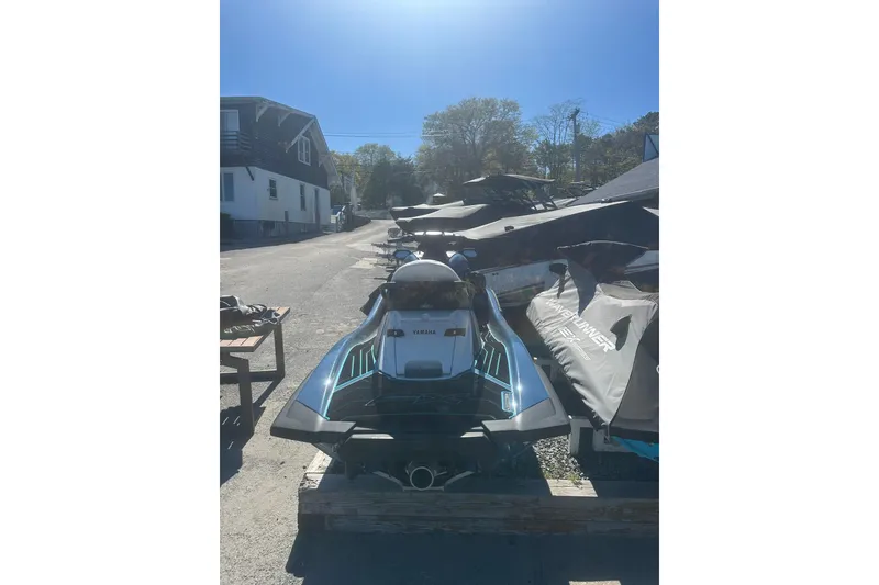 Slide: The Image of 2024 Yamaha WaveRunner FX Cruiser HO parked outdoors on a sunny day. - 7