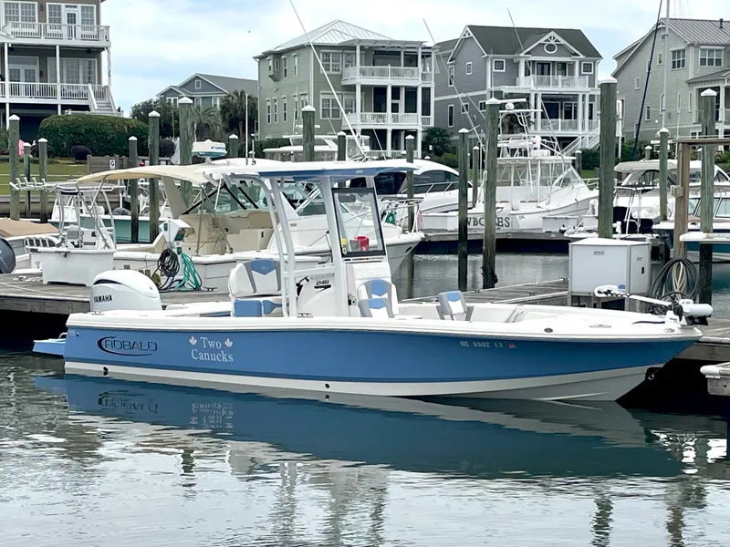 The Image of Robalo 246 Cayman 2022 - 0