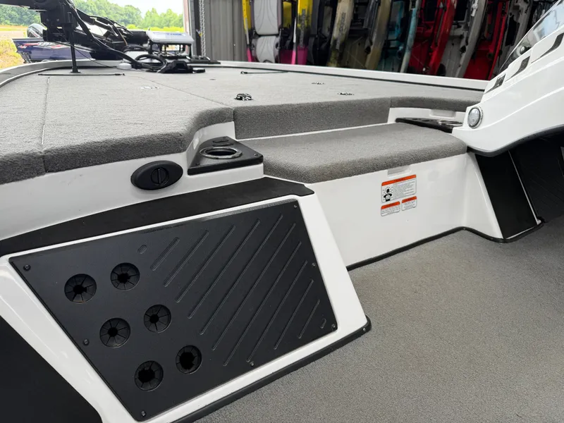 Slide: The Image of Interior view of 2024 Nitro Z18 Pro boat deck. - 11