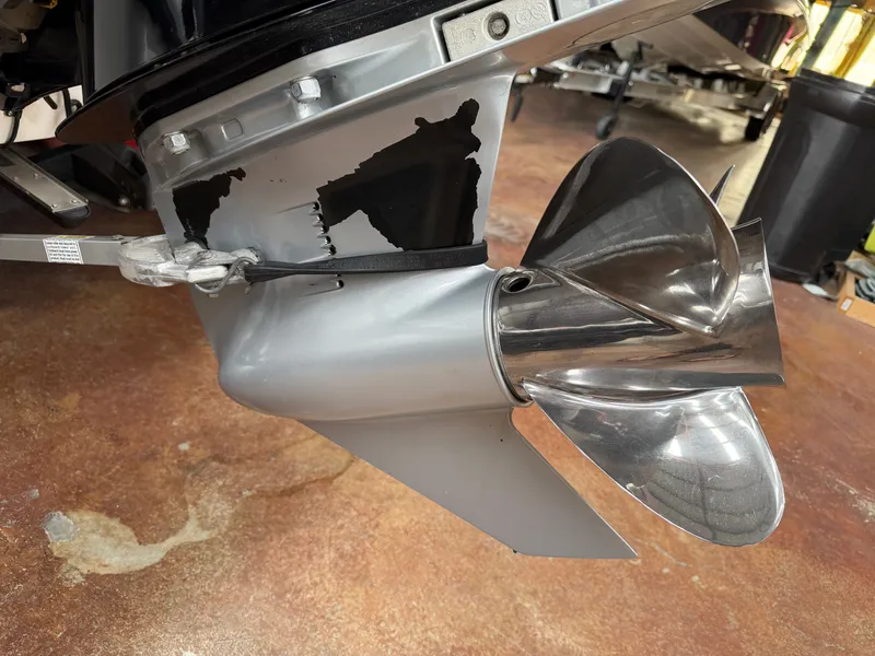 Slide: The Image of 2024 Nitro Z18 Pro boat motor with stainless steel propeller. - 20