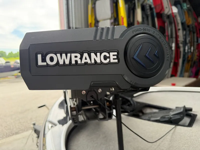 Slide: The Image of Lowrance device mounted on Nitro Z18 Pro 2024 boat. - 8