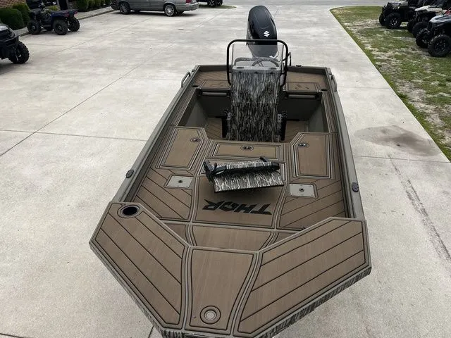Slide: The Image of 2026 Thor LH1900CC boat with Baystar steering, Mossy Oak design. - 10