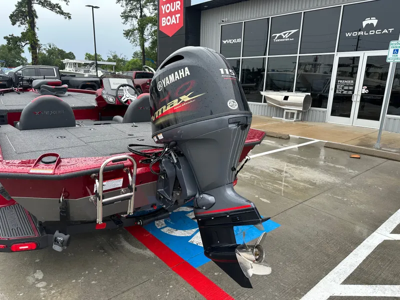 Slide: The Image of Vexus AVX1880 boat with Yamaha 115 HP outboard motor, 2025 model. - 11