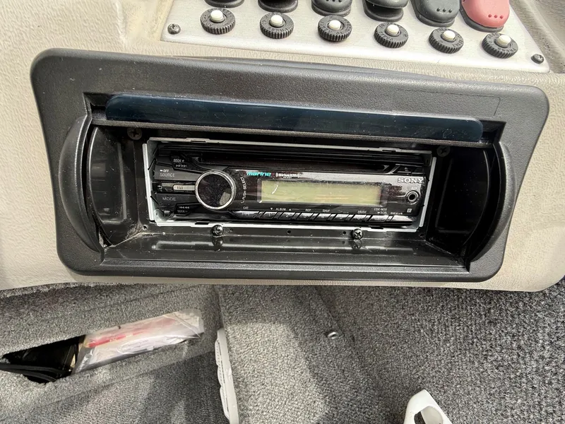 Slide: The Image of Sony marine stereo in 2010 Alumacraft Navigator 175 CS boat. - 20