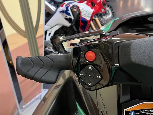 Slide: The Image of Close-up of Sea-Doo GTI SE 130 2026 handlebar and controls. - 7