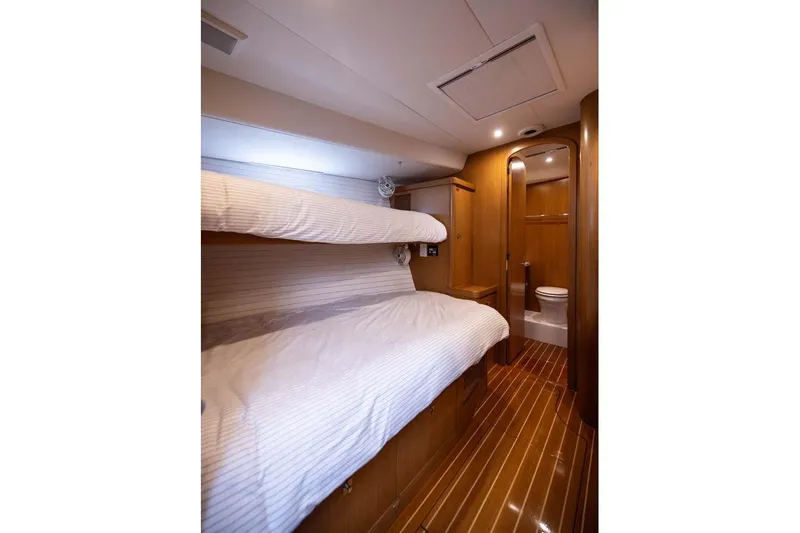 Slide: The Image of Guest Stateroom - 17