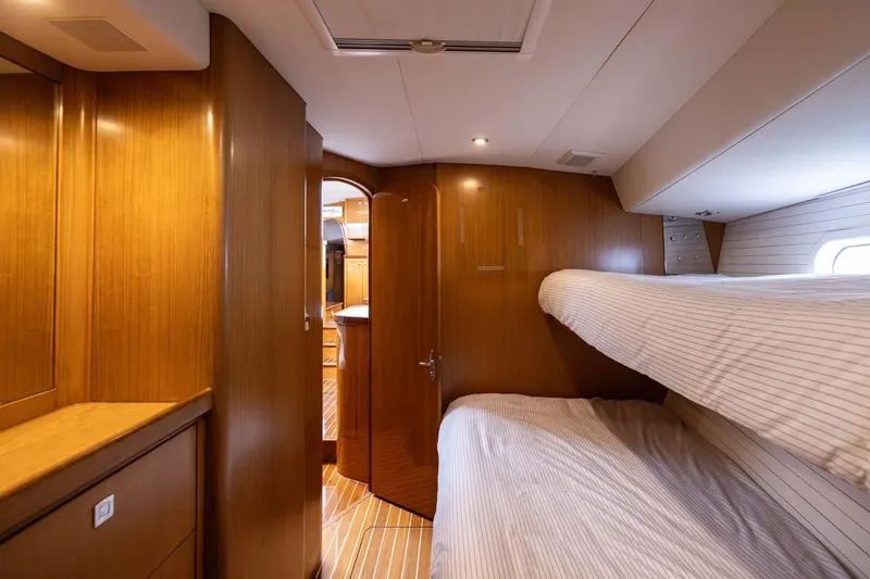 Slide: The Image of Guest Stateroom - 19