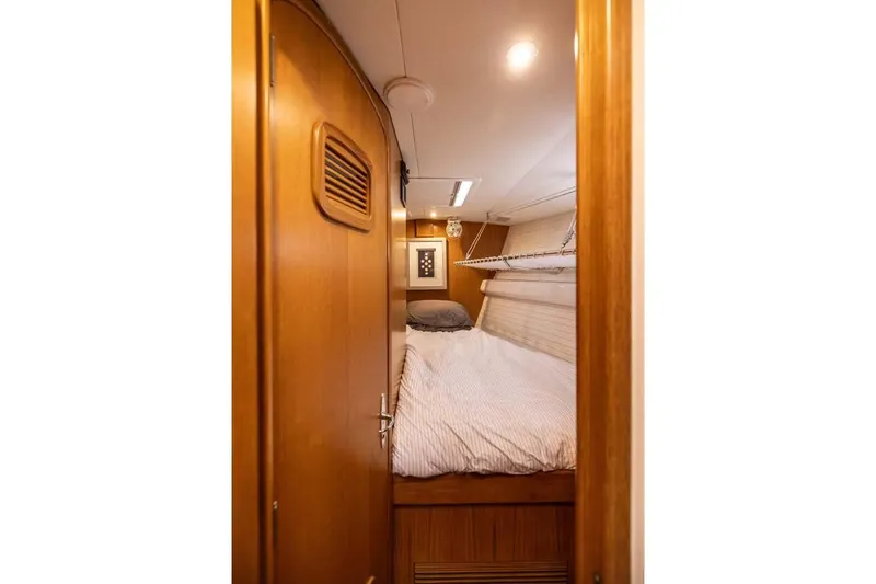 Slide: The Image of Crew Quarters - 39