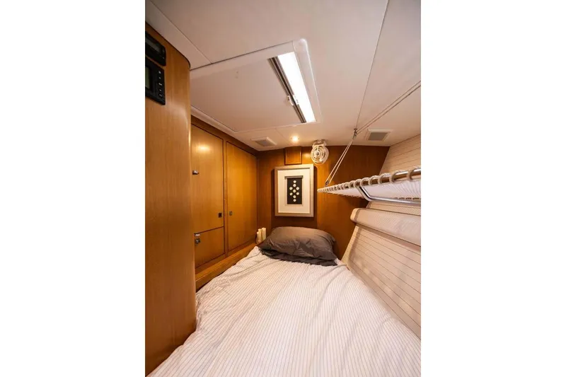 Slide: The Image of Crew Quarters - 41