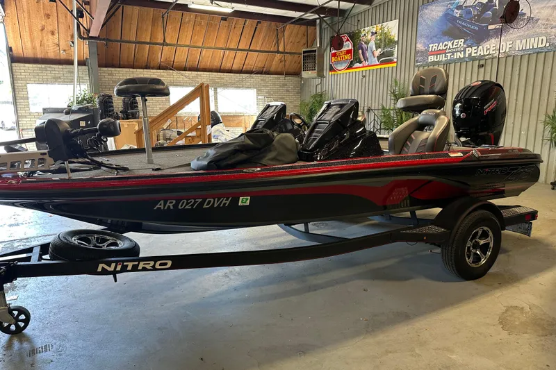 Slide: The Image of 2021 Nitro Z18 Pro boat in showroom, featuring sleek design and modern equipment. - 6