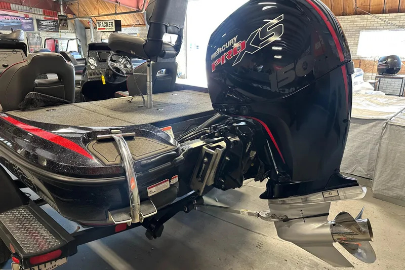 Slide: The Image of Nitro Z18 Pro 2021 boat with Mercury Pro XS 150 outboard motor in showroom. - 8