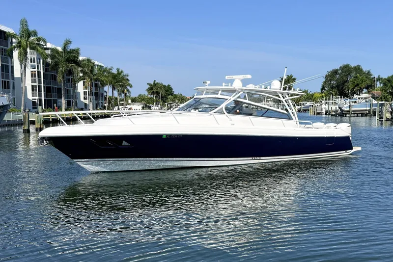 Slide: The Image of Intrepid 430 Sport Yacht 2016 - 36