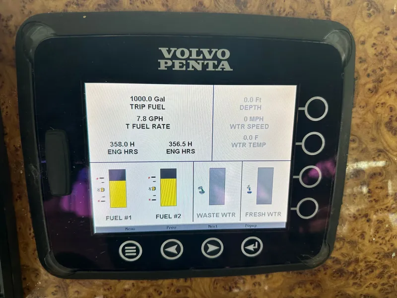 Slide: The Image of Volvo Penta display on a 2008 Formula 37 Performance Cruiser. - 24