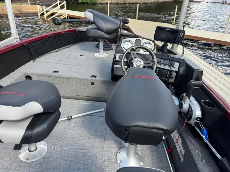 Slide: The Image of Interior of 2023 Alumacraft Competitor 165 CS boat. - 12