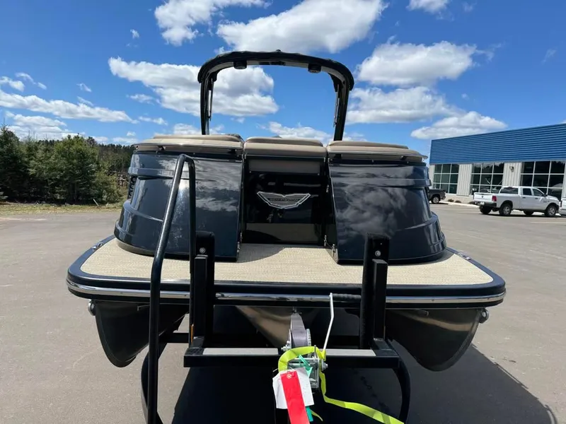 Slide: The Image of 2021 Bennington 25QXSBA ESP TRI pontoon boat on trailer. - 7