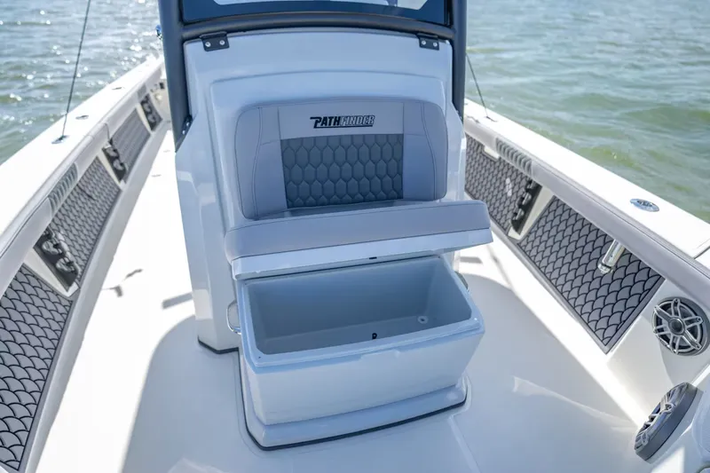 Slide: The Image of Pathfinder 2800 Hybrid 2026 with open storage compartment on boat. - 14