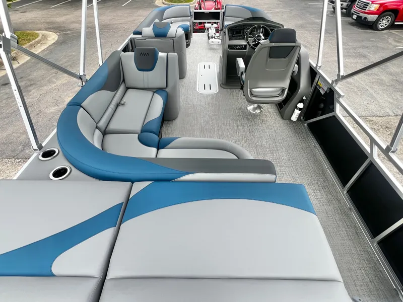Slide: The Image of Interior of Avalon LSZ 23' Cruise Triple-Toon 2026, luxurious seating, modern design. - 18