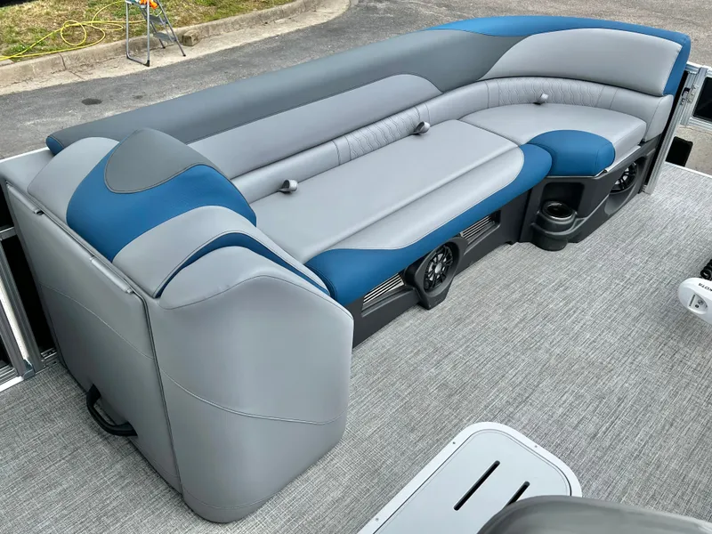 Slide: The Image of Luxurious seating in Avalon LSZ 23' Cruise Triple-Toon 2026. - 24