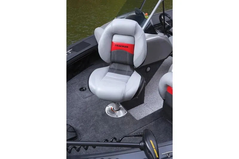 Slide: The Image of 2014 Tracker Targa V-18 Combo boat seat in gray design. - 32