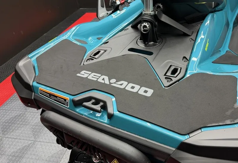 Slide: The Image of Sea-Doo Wake Pro 230 2026 - 16