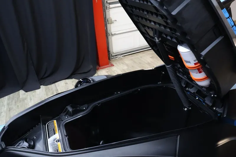 Slide: The Image of Sea-Doo RXT-X™ 325 Gulfstream Blue Premium 2026 - 14