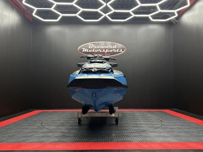 Slide: The Image of Sea-Doo RXT-X™ 325 Gulfstream Blue Premium 2026 - 6