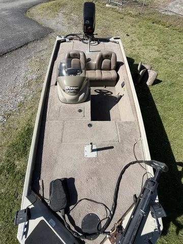 Slide: The Image of Triton 163 Sport 2005 - 6