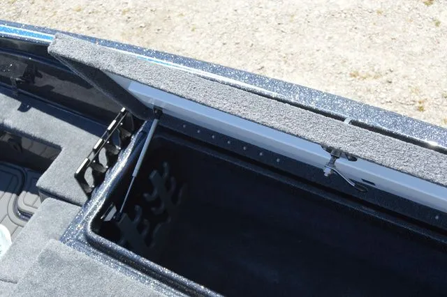 Slide: The Image of Phoenix Bass Boat 721 ZXL 2026 - 14