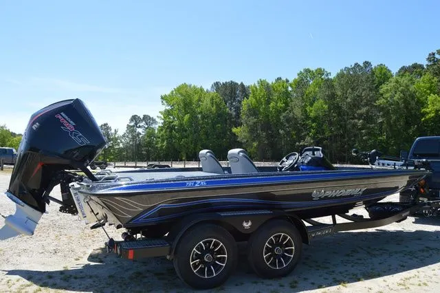 Slide: The Image of Phoenix Bass Boat 721 ZXL 2026 - 8