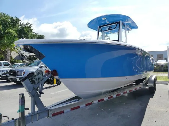 Slide: The Image of Sea Hunt Ultra 265 SE 2023 - 2