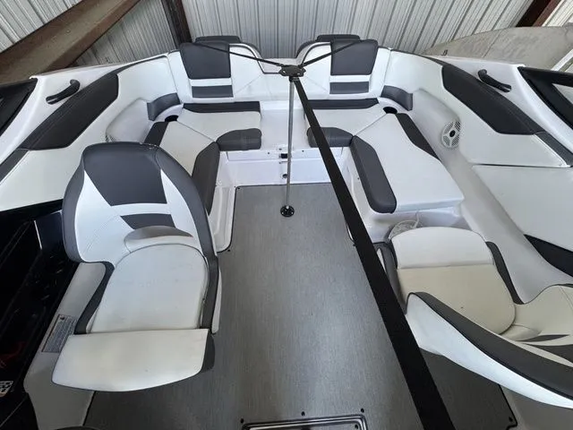 Slide: The Image of Yamaha SX210 2022 - 8