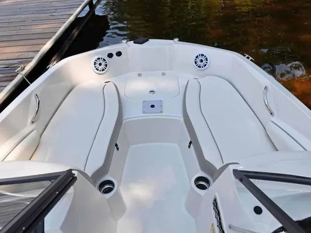 Slide: The Image of Stingray 191 DC 2026 - 16
