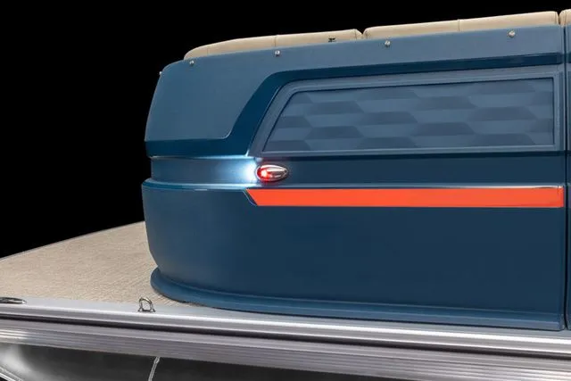 Slide: The Image of Avalon Aura 2185 Quad Lounge Triple Tube 2025 - 14