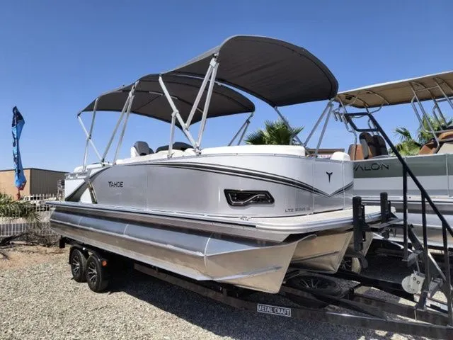 Slide: The Image of Tahoe LTZ Quad Lounger 23 FT 2026 - 2