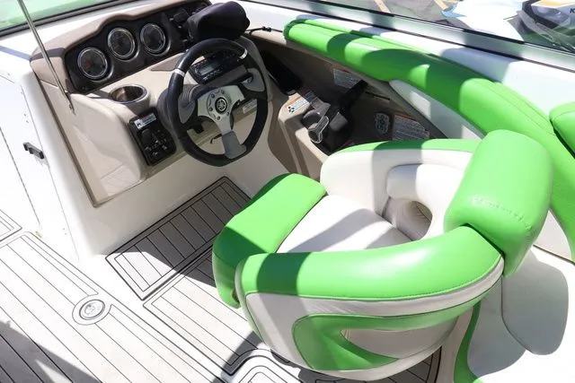 Slide: The Image of Yamaha 242 Limited S 2012 - 15