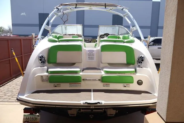 Slide: The Image of Yamaha 242 Limited S 2012 - 7