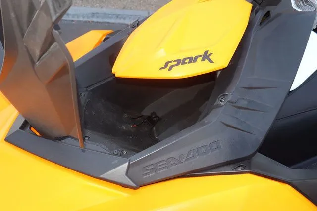 Slide: The Image of Sea-Doo Spark 3Up IBR ROTAX® 900 HO ACE™ Convenience Packa 2015 - 9
