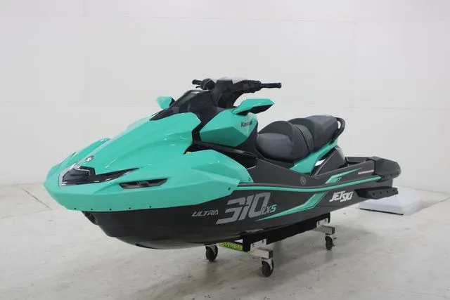 Slide: The Image of Kawasaki JV1500BTSNN 2026 - 3