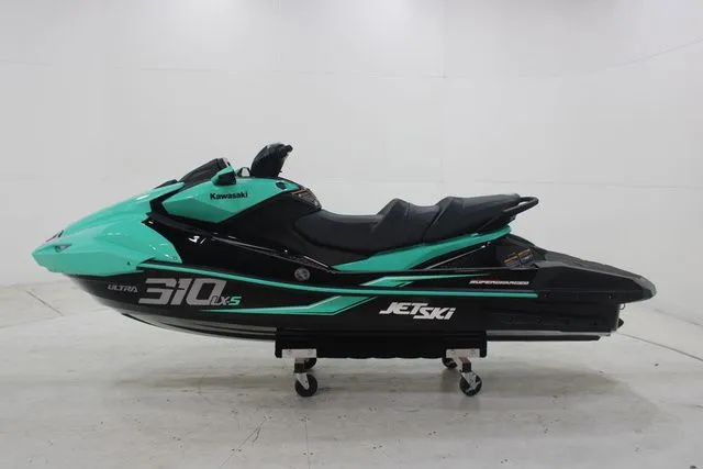 Slide: The Image of Kawasaki JV1500BTSNN 2026 - 4