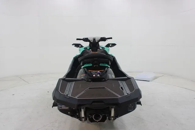 Slide: The Image of Kawasaki JV1500BTSNN 2026 - 6