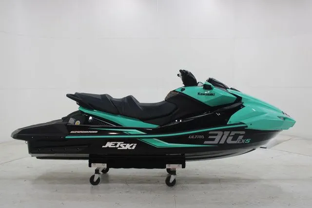 Slide: The Image of Kawasaki JV1500BTSNN 2026 - 8