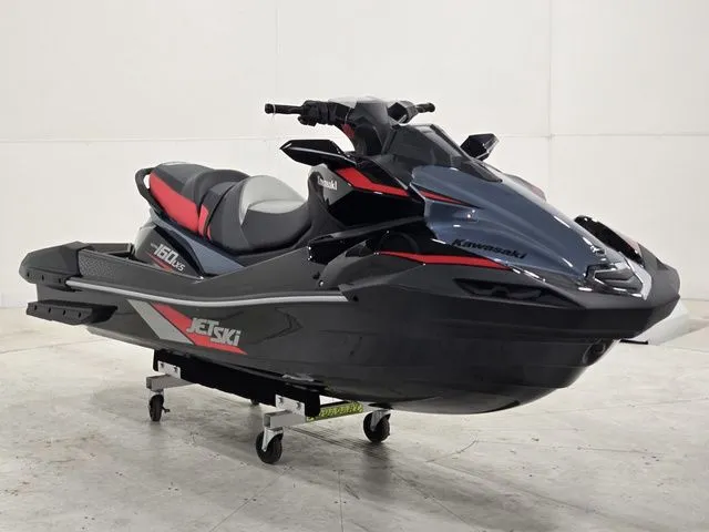 The Image of Kawasaki Jet Ski Ultra 160 2026 - 1