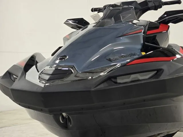 Slide: The Image of Kawasaki Jet Ski Ultra 160 2026 - 10