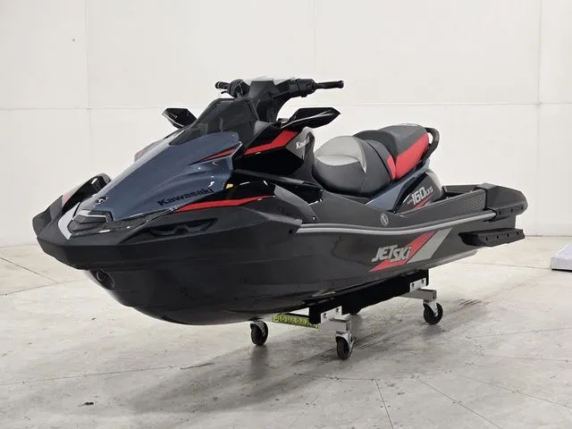 Slide: The Image of Kawasaki Jet Ski Ultra 160 2026 - 3
