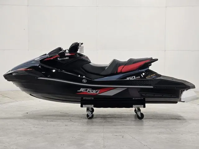 Slide: The Image of Kawasaki Jet Ski Ultra 160 2026 - 4
