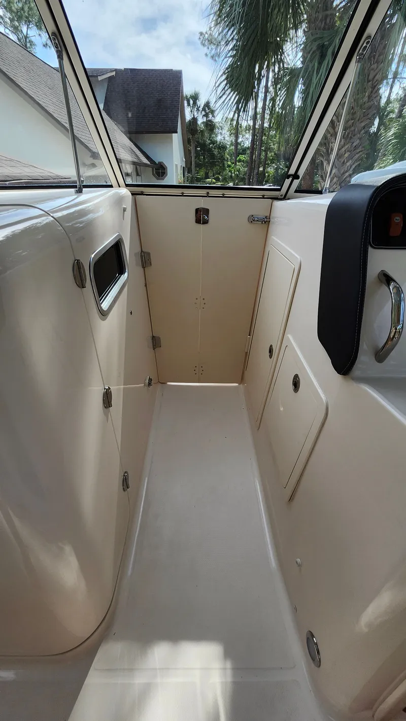 Slide: The Image of Interior of a 2019 Grady-White Freedom 307 boat. - 17