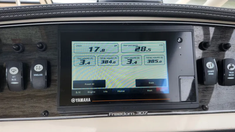 Slide: The Image of Yamaha display on Grady-White Freedom 307 boat, 2019 model. - 19