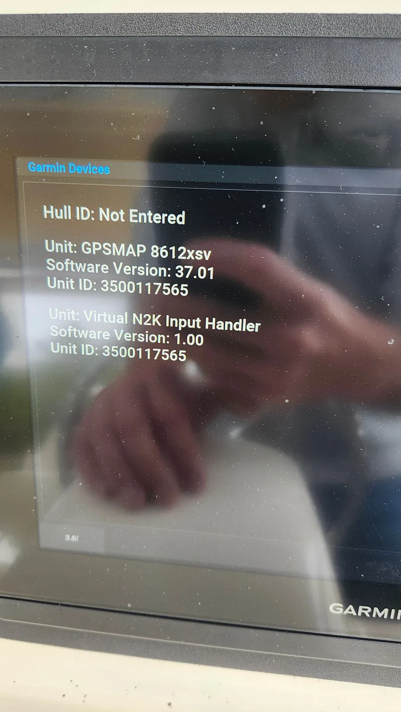 Slide: The Image of Garmin GPSMAP 8612xsv display on Grady-White Freedom 307, 2019 model. - 20