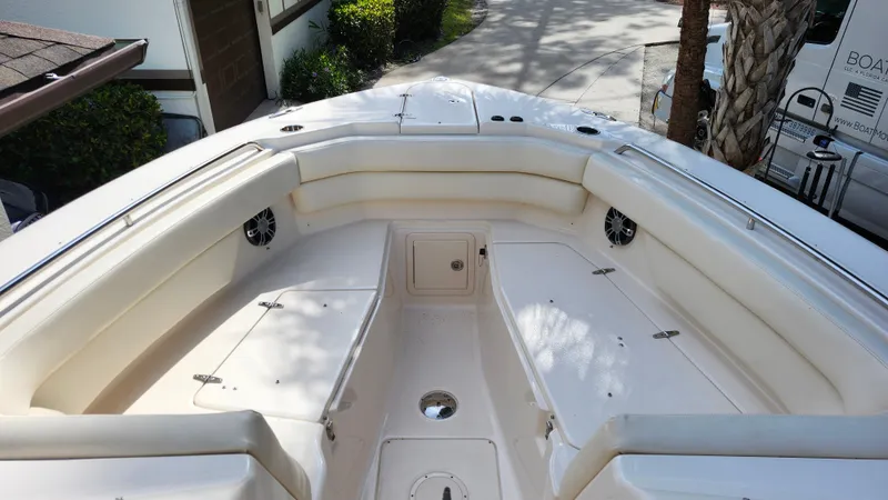 Slide: The Image of Interior of 2019 Grady-White Freedom 307 boat. - 9