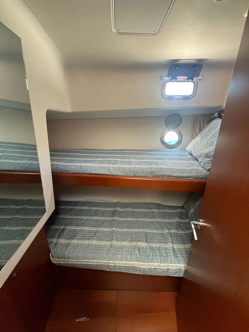 Slide: The Image of Beneteau Swift Trawler 34 2015 - 21